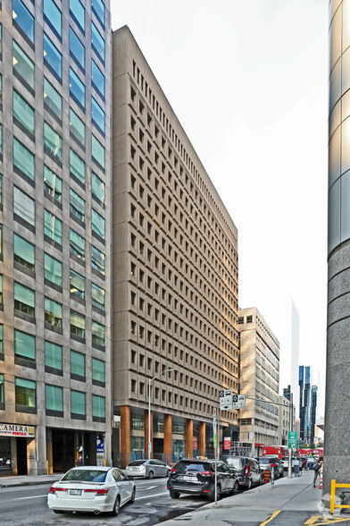 270 Albert St, Ottawa, ON à louer - Photo de l’immeuble – Image 3 sur 13