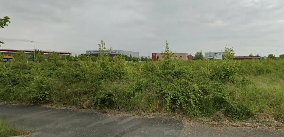 Terrain dans Reims à louer - Photo de l’immeuble – Image 2 sur 2