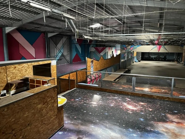 Local commercial dans Biscarrosse à louer - Photo intérieure – Image 2 sur 4