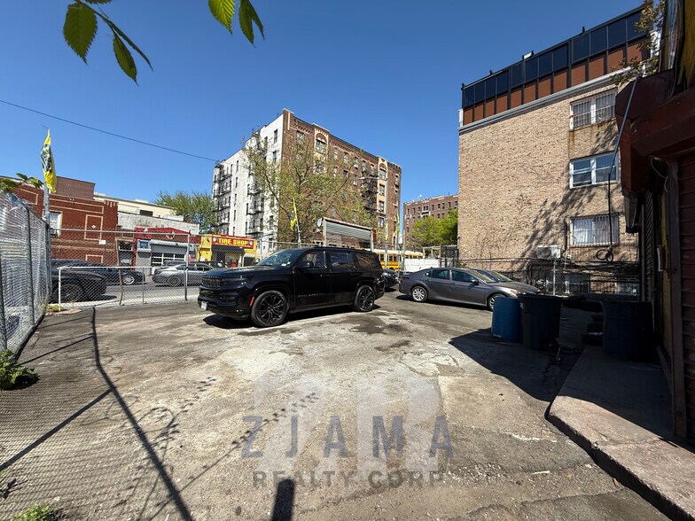 469 Troy Ave, Brooklyn, NY à louer - Photo de l’immeuble – Image 2 sur 5