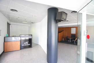 Plus de détails pour Local commercial à louer