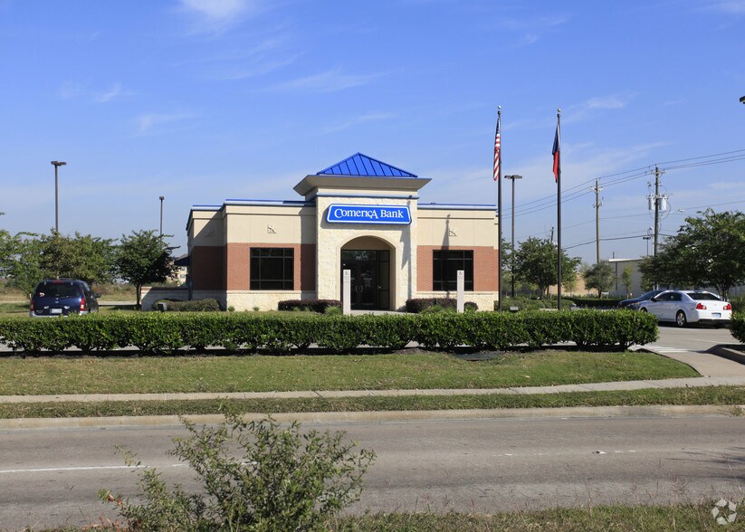 9997 Almeda Genoa Rd, Houston, TX à louer - Photo principale – Image 1 sur 4