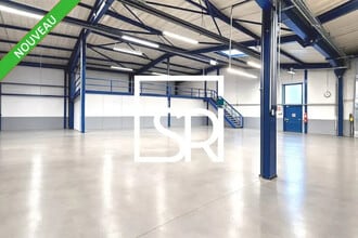 Industriel/Logistique dans Clermont-Ferrand à vendre Photo intérieure– Image 1 sur 9