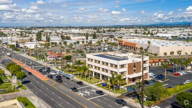 303 W Katella Ave, Orange, CA - Vue aérienne  vue de carte - Image1