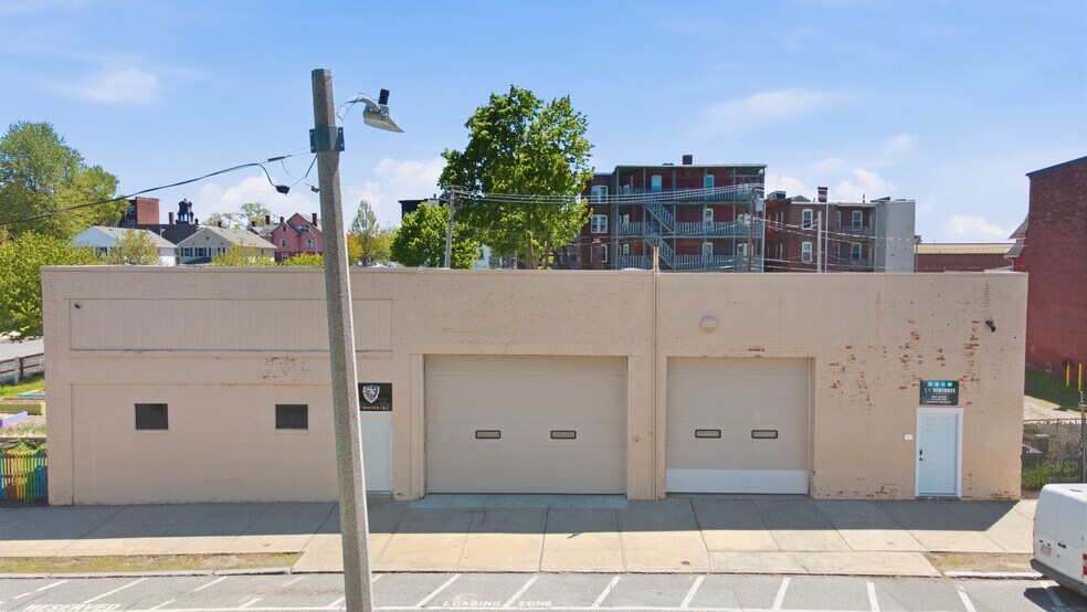 120 & 0 Pine St. Holyoke portefeuille de 1 biens à vendre sur LoopNet.fr - Photo de l’immeuble – Image 3 sur 20