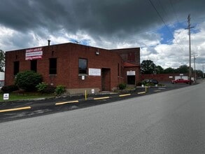 50 Virginia Ave, Uniontown, PA à louer Photo de l’immeuble– Image 1 sur 7