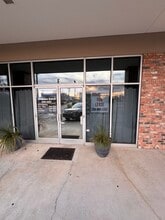 2500 Battleground Ave, Greensboro, NC à louer Photo de l’immeuble– Image 1 sur 15