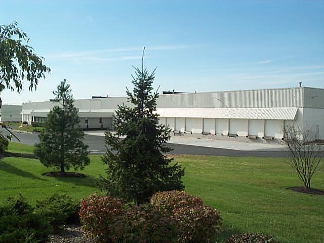 1817 Route 130, Burlington, NJ à louer - Photo de l’immeuble – Image 3 sur 7