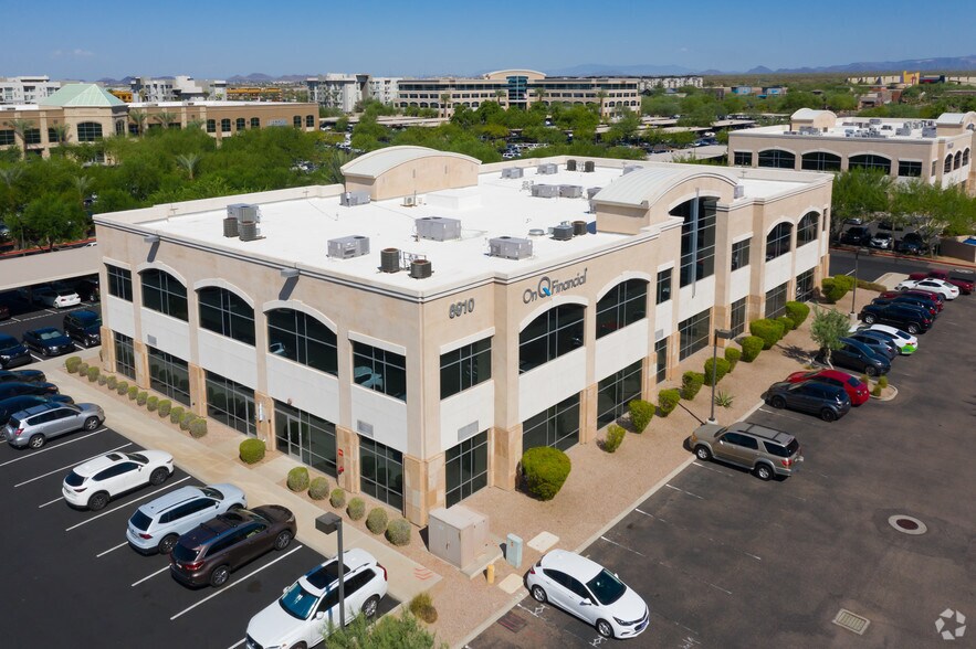 6910 E Chauncey Ln, Phoenix, AZ à louer - Photo principale – Image 1 sur 4