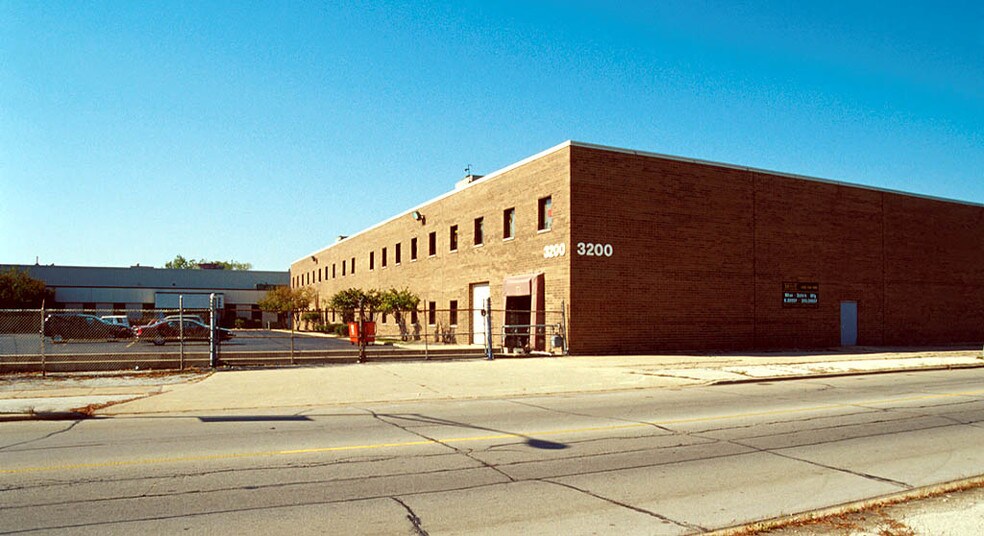 3250 S Central Ave, Cicero, IL à louer - Autre – Image 3 sur 40