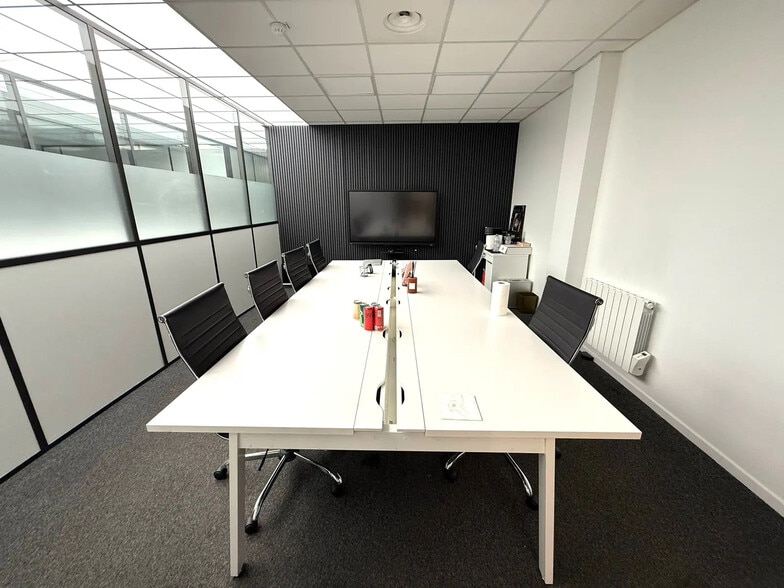 45 Rue Delizy, Pantin à louer - Photo de l’immeuble – Image 1 sur 7