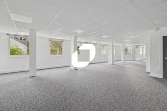 Bureau dans Courbevoie à louer Photo intérieure– Image 2 sur 9