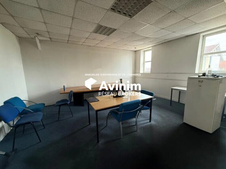 Local commercial dans Herblay-sur-Seine à louer - Photo intérieure – Image 3 sur 4
