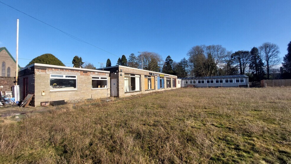 1 Forfar Rd, Coupar Angus à vendre - Photo de l’immeuble – Image 2 sur 3