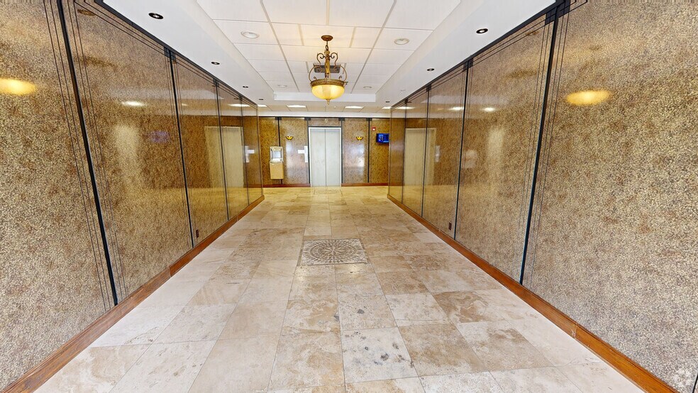 181 W Valley Ave, Birmingham, AL à louer - Numérisation 3D Matterport – Image 2 sur 12