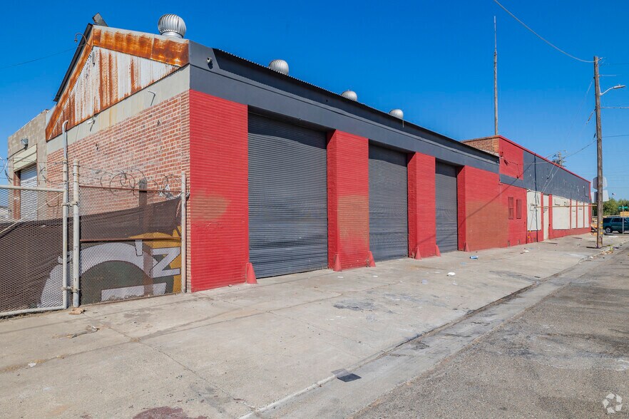 711 S Madison Ave, Stockton, CA à vendre - Photo principale – Image 1 sur 13
