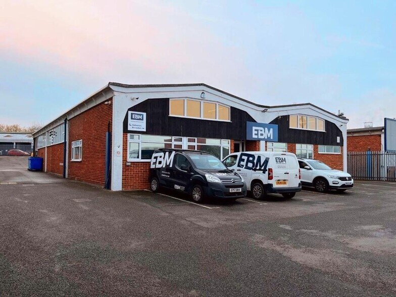 Crittall Rd, Witham à louer - Photo de l’immeuble – Image 2 sur 18
