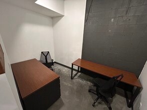 1110 Pine Ridge Rd, Naples, FL à louer Photo intérieure– Image 1 sur 1