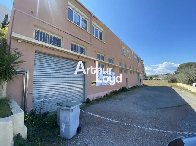 Plus de détails pour 260 Avenue Du Grand Défends, Saint-Raphaël - Local d'activités à louer