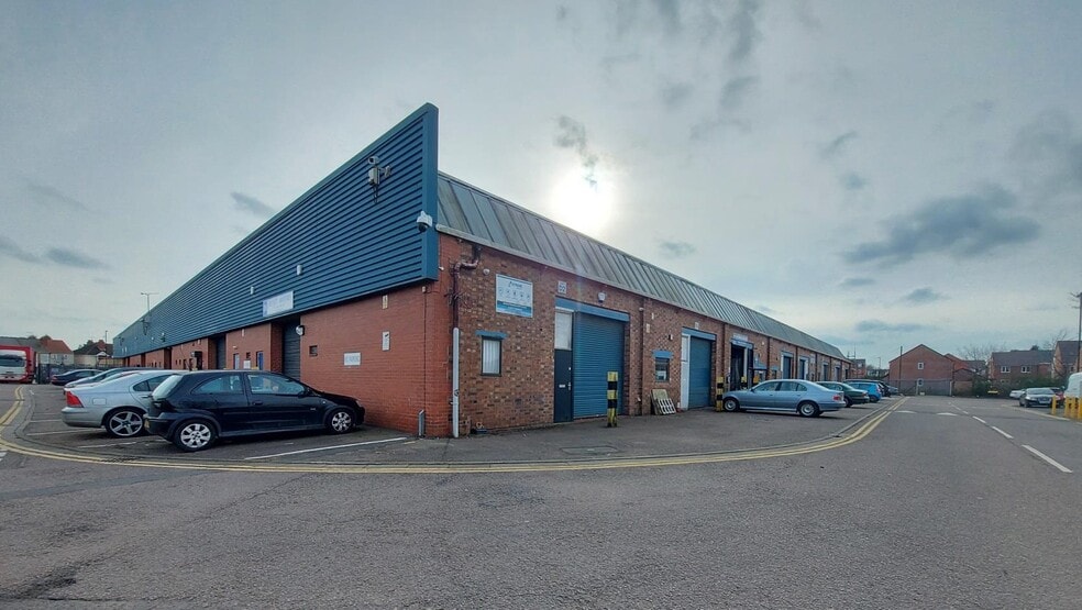 Old Church Rd, Coventry à louer - Photo principale – Image 1 sur 5