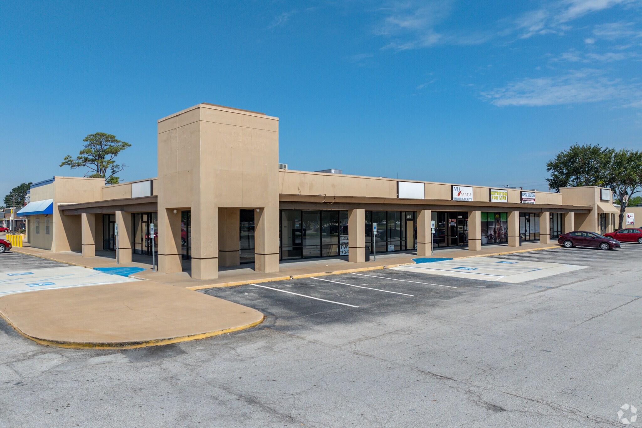 6600-6924 Antoine Dr, Houston, TX à louer Photo principale– Image 1 sur 13