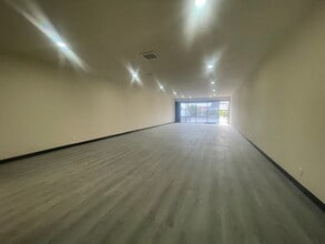 18925 Norwalk Blvd, Artesia, CA à louer Photo intérieure– Image 1 sur 4