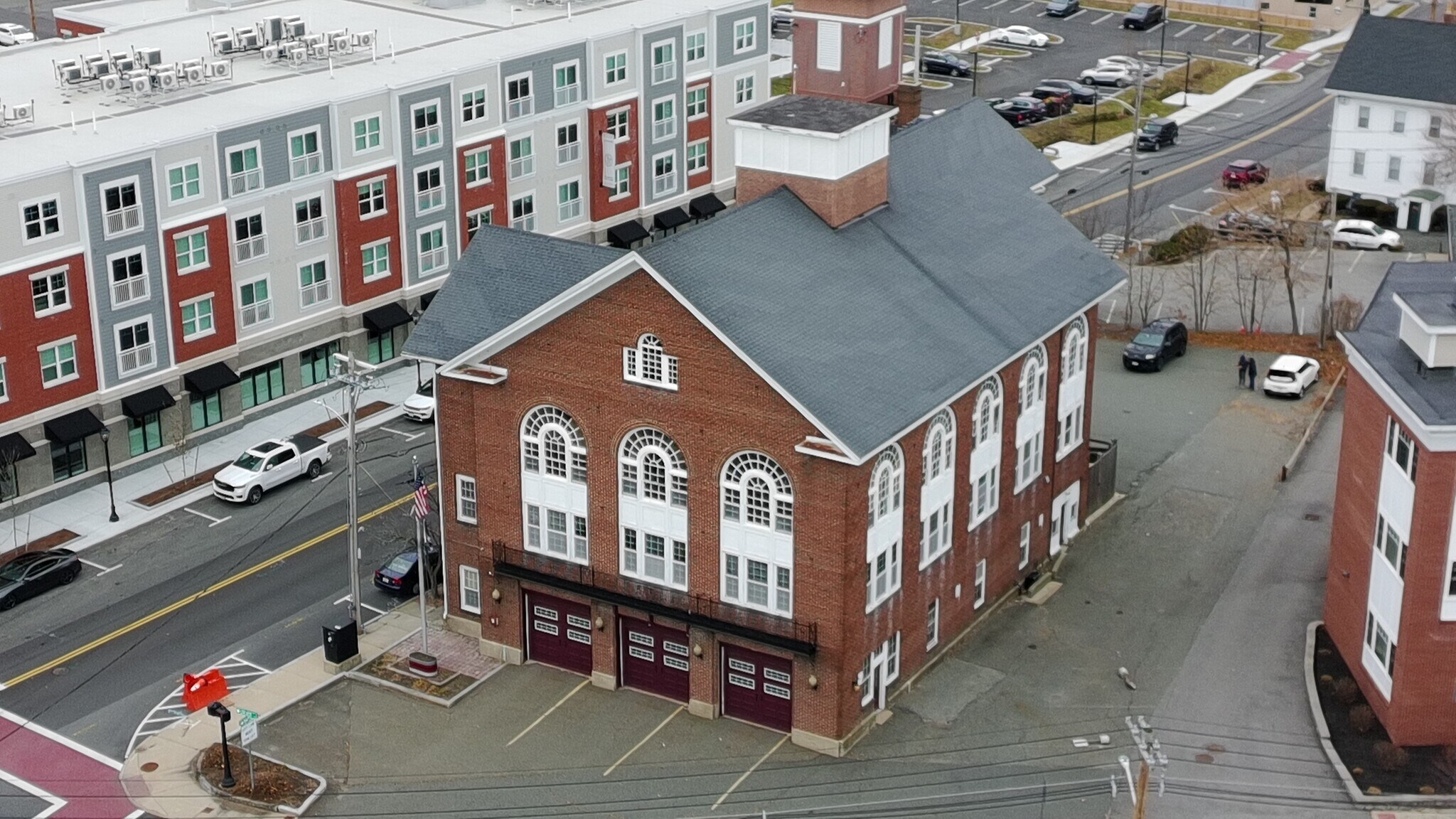 135 Maple St, Danvers, MA à vendre Photo de l’immeuble– Image 1 sur 5