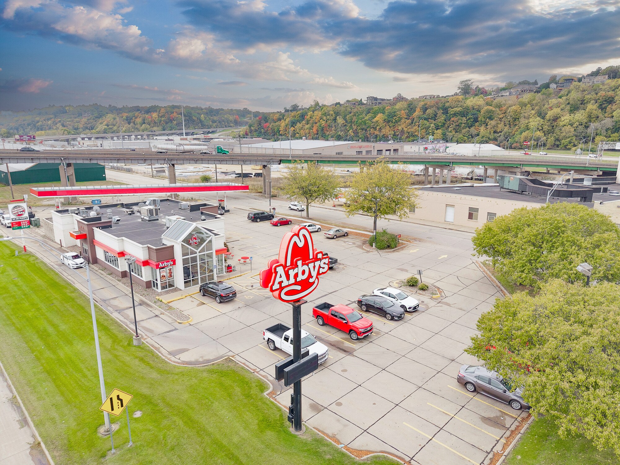 10 Main St, Dubuque, IA à vendre Photo principale– Image 1 sur 6