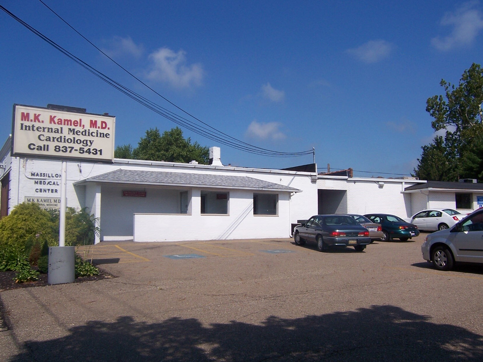 820 Amherst Rd NE, Massillon, OH à vendre Photo principale– Image 1 sur 5