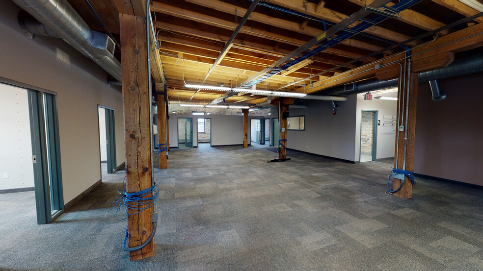 620 Century Ave SW, Grand Rapids, MI à louer - Photo intérieure – Image 3 sur 5
