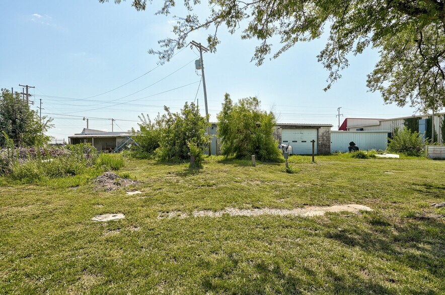 10513 S Sunnylane Rd, Oklahoma City, OK à vendre - Photo de l’immeuble – Image 3 sur 11