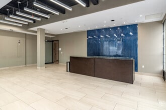 3302 30th Ave, Long Island City, NY à louer Photo intérieure– Image 2 sur 14