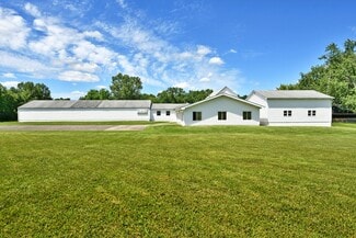 Plus de détails pour 4085 Herner County Line Rd, Southington, OH - Local d’activités à vendre