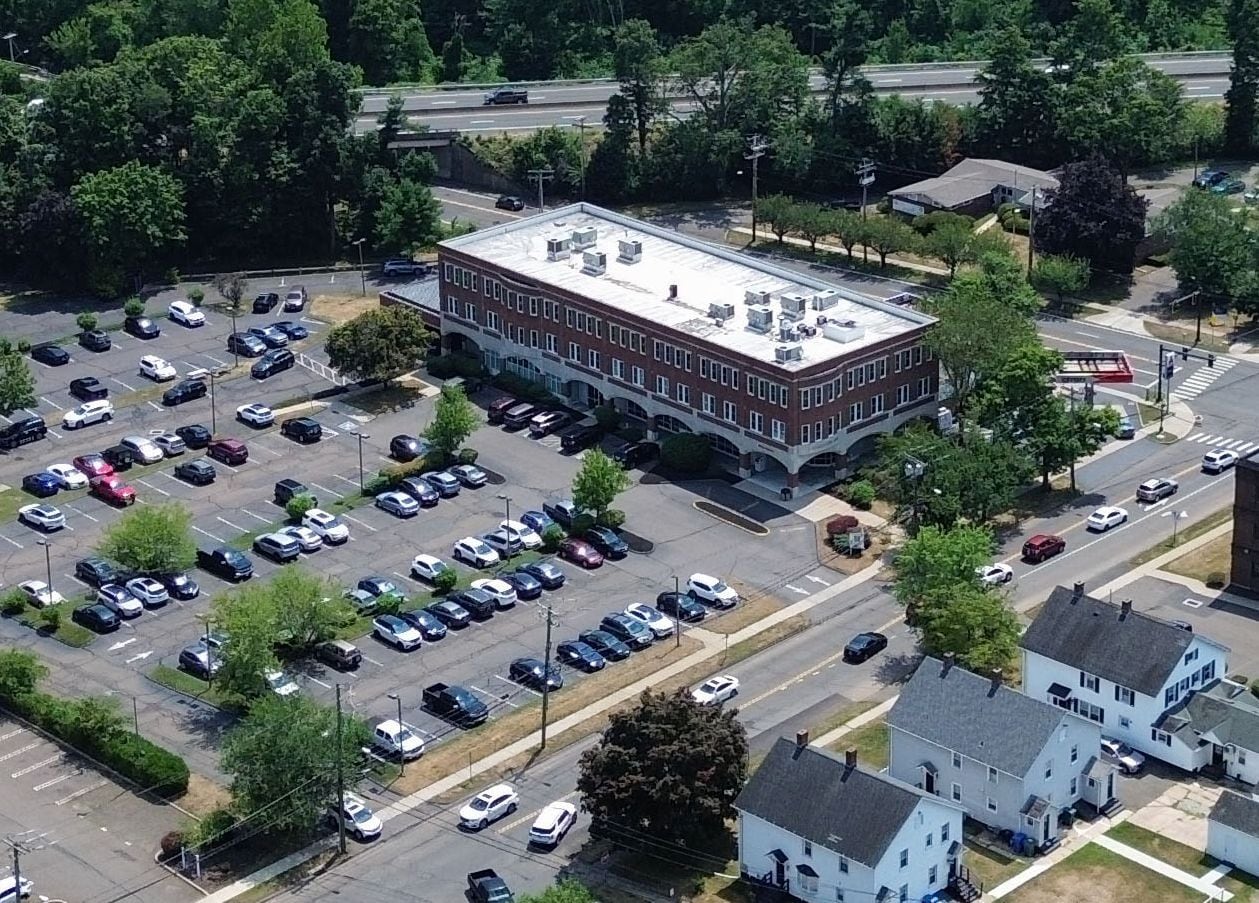 9 Washington Ave, Hamden, CT à louer Photo intérieure– Image 1 sur 3