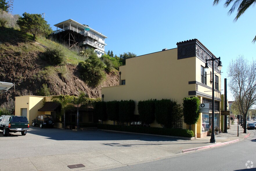 1850-1854 4th St, San Rafael, CA à louer - Photo de l’immeuble – Image 2 sur 12