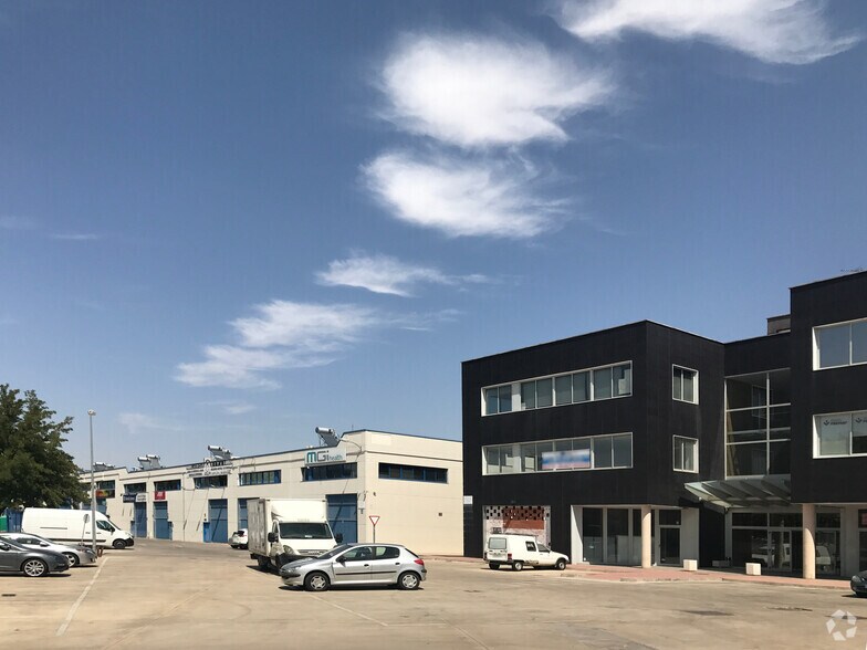 Calle Severo Ochoa, 7-15, Rivas-Vaciamadrid, Madrid à louer - Photo de l’immeuble – Image 3 sur 9