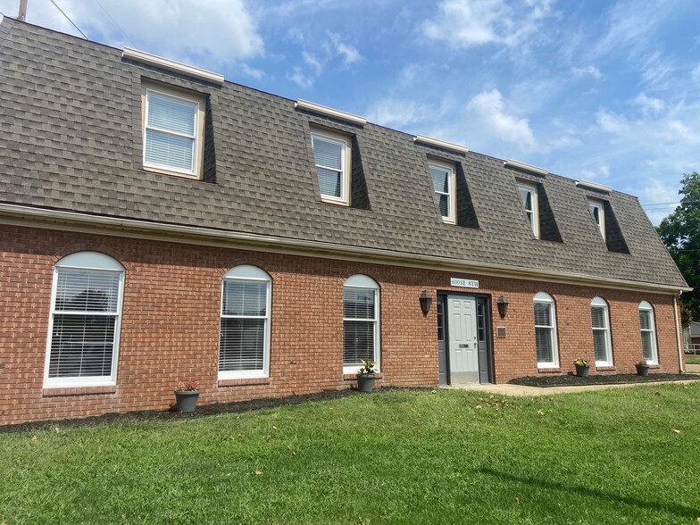 600 SE 8th St, Evansville, IN à vendre - Photo de l’immeuble – Image 3 sur 20