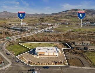 Plus de détails pour 636 N Main St, Phoenix, OR - Local commercial à louer