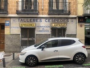 Local commercial dans Madrid, Madrid à louer Photo intérieure– Image 1 sur 2