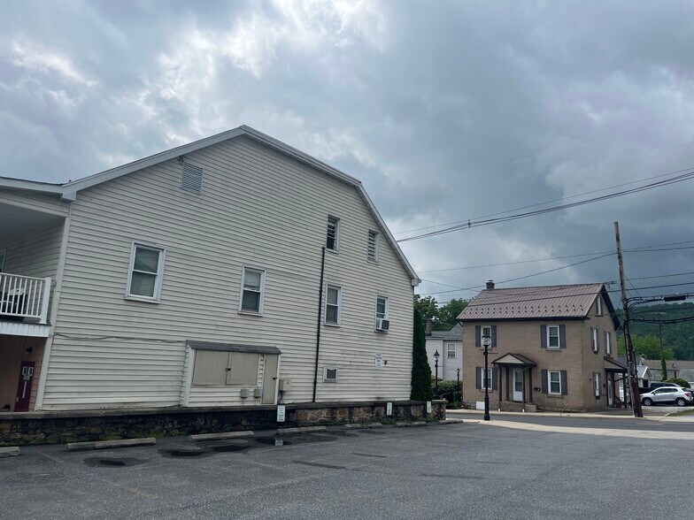 2-6 N. Church St, Thurmont, MD à louer - Photo de l’immeuble – Image 2 sur 14