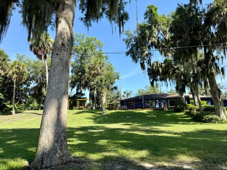 3500 Canal - Oak Hammock Resort portefeuille de 15 biens à vendre sur LoopNet.fr - Photo de l’immeuble – Image 2 sur 14