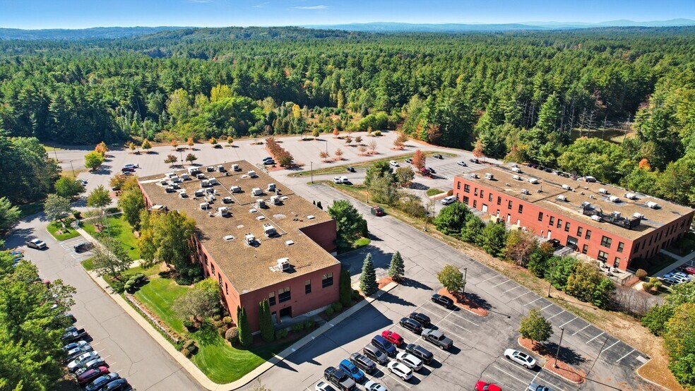 25 Manchester St, Merrimack, NH à louer - Photo de l’immeuble – Image 2 sur 37