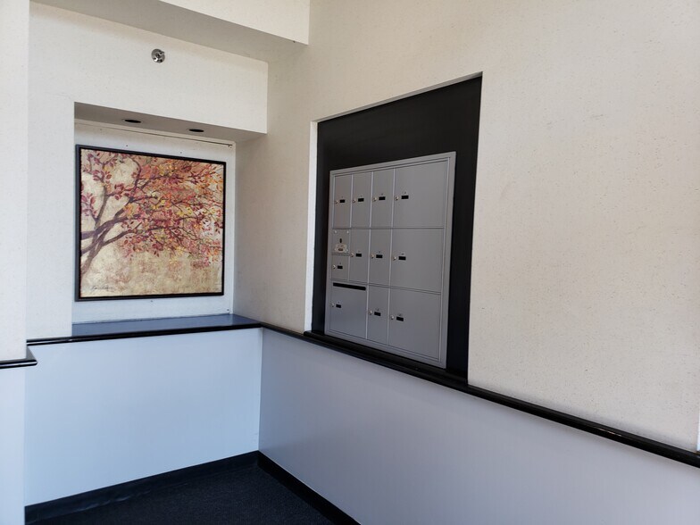 7 N Pleasant St, Amherst, MA à louer - Photo de l’immeuble – Image 3 sur 9