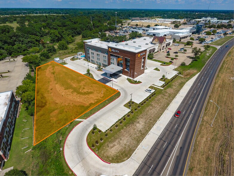0 Hwy 6, College Station, TX à vendre - Photo de l’immeuble – Image 3 sur 6