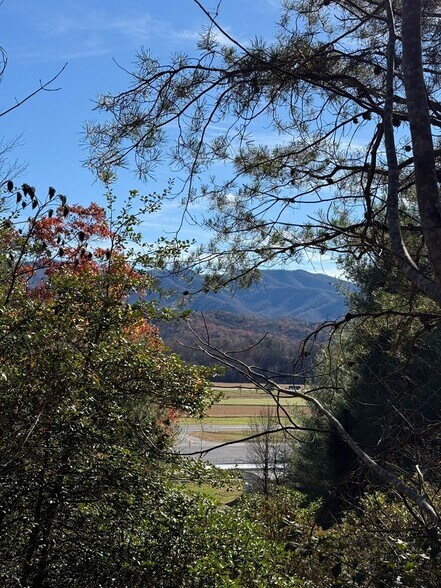 00 Airport Rd, Andrews, NC à vendre - Photo de l’immeuble – Image 2 sur 5