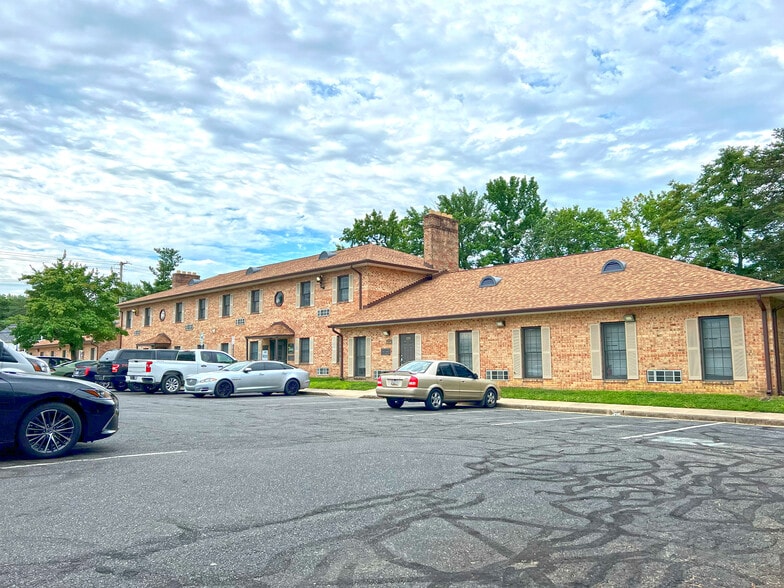 7111-7127 Allentown Rd, Fort Washington, MD à louer - Photo de l’immeuble – Image 2 sur 2