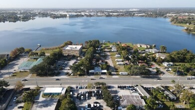 4460 Edgewater Dr, Orlando, FL à louer Photo intérieure– Image 1 sur 10