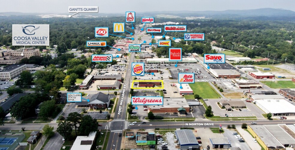 112-114 Fort Williams St, Sylacauga, AL à louer - Aérien – Image 2 sur 10