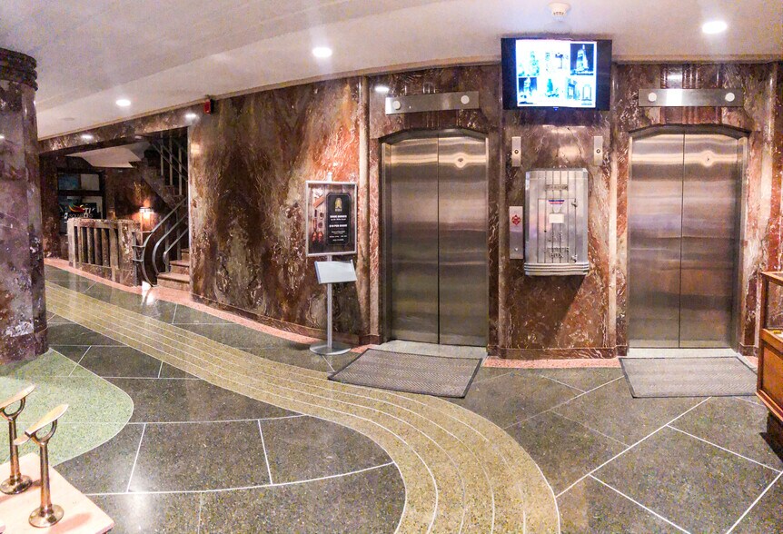 102 N College Ave, Tyler, TX à louer - Photo intérieure – Image 2 sur 12