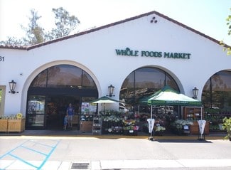 Plus de détails pour 2 Trophy Coastal Whole Foods Properties – Local commercial à vendre